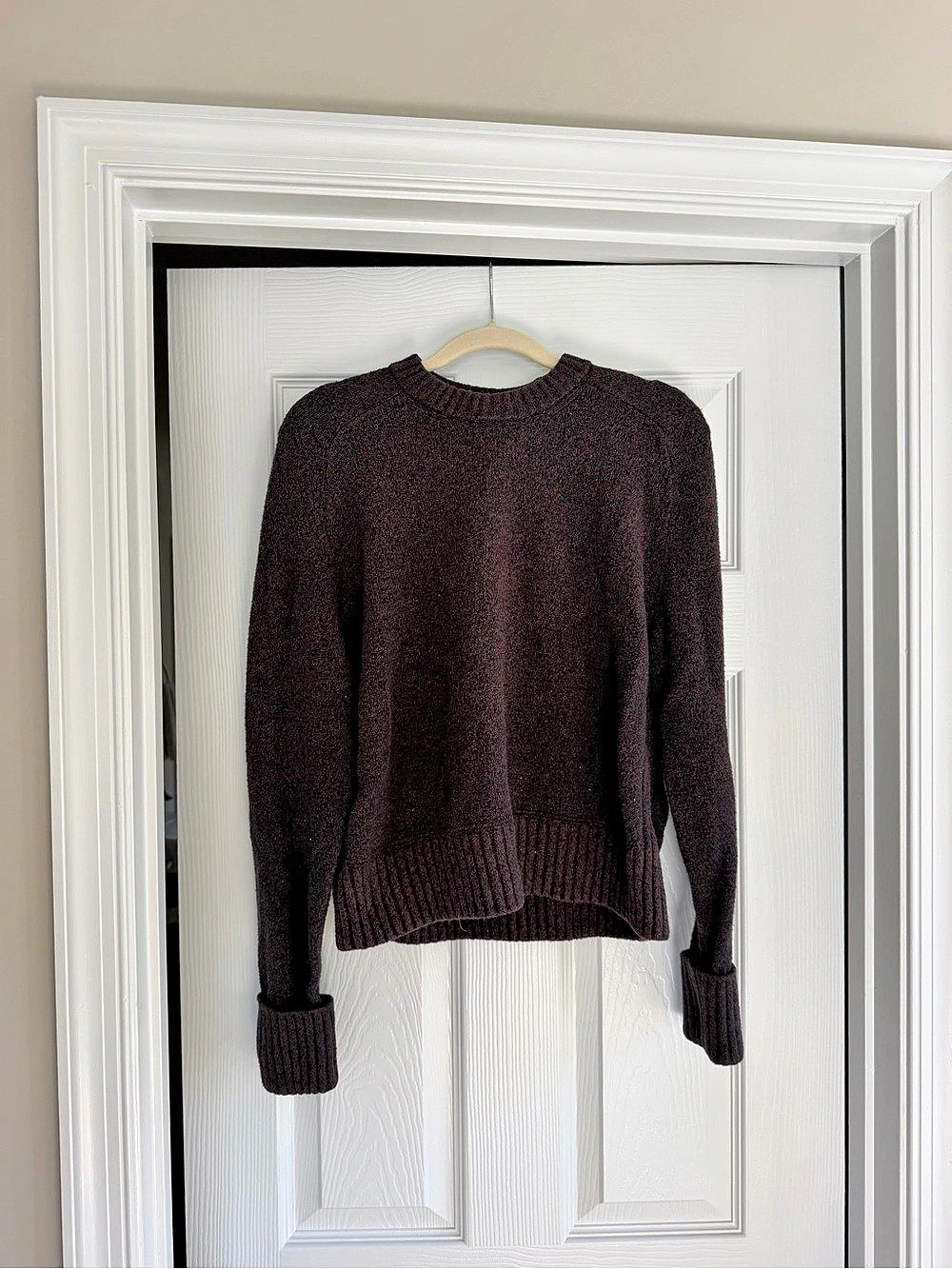 Abercrombie & Fitch A&F Madeline Crew Sweater - Dark Coffee - S